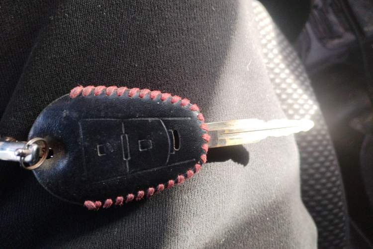 Used JAC Group Refine 2011 2.0L Shuttle Gasoline Comfort Edition HFC4GA3