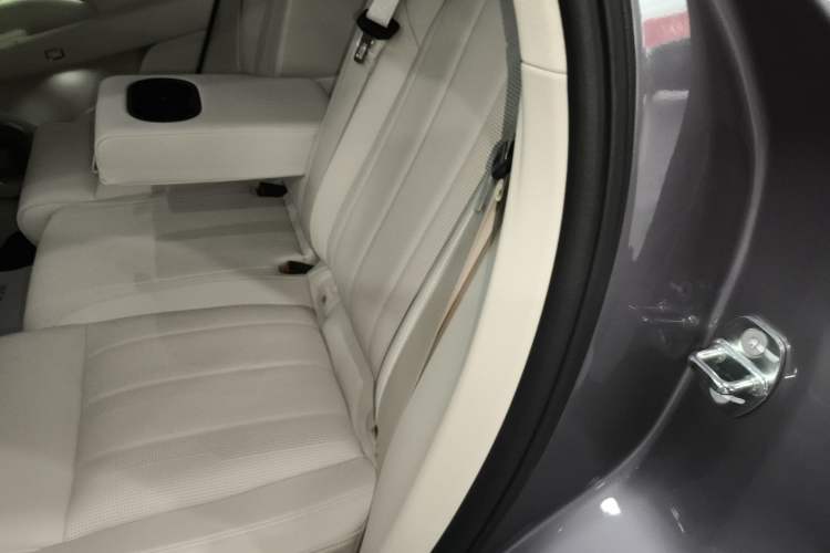 Used VOYAH FREE 2025 Model FREE+ Four-Wheel-Drive Qiankun Edition