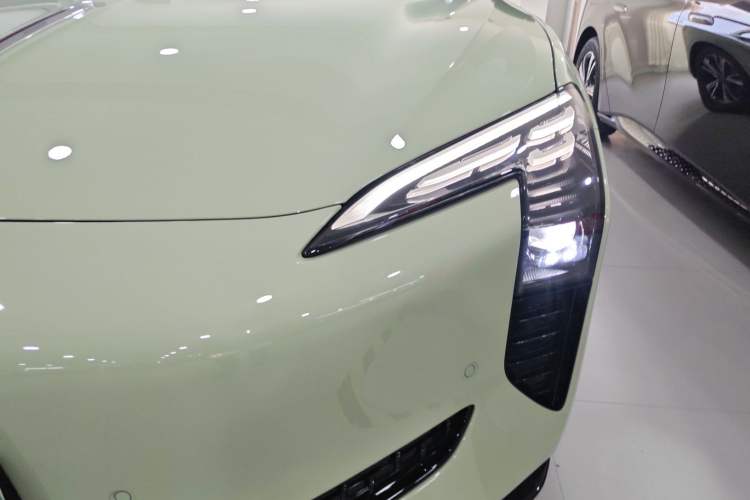 Used Hongqi EH7 2025 600 Smart Selection Edition
