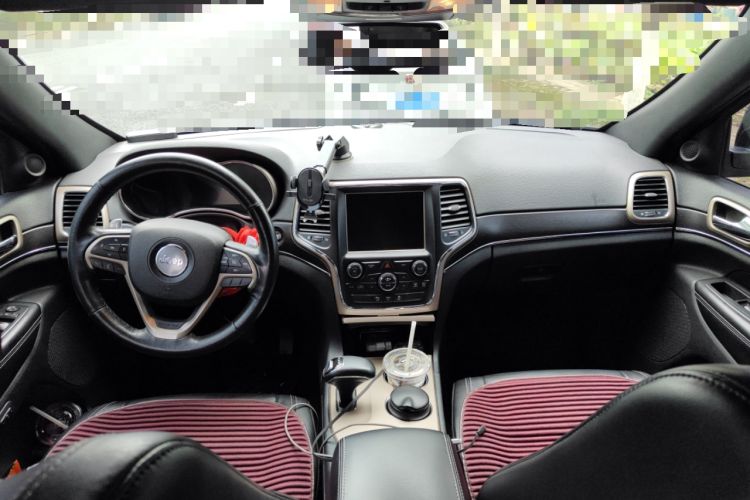 Used Jeep Grand Cherokee 2015 3.0TD Diesel Comfort Navigation Edition
