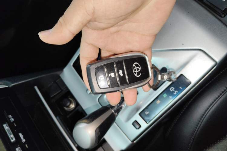 Used Toyota Camry 2012 Junrui 2.0S Radiant Edition
