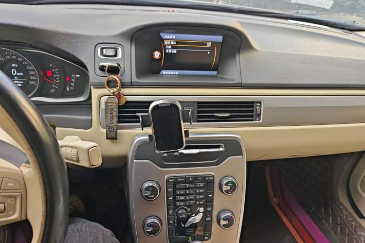 Used Volvo S80L 2014 2.0T T5 Intelligent Luxury Edition