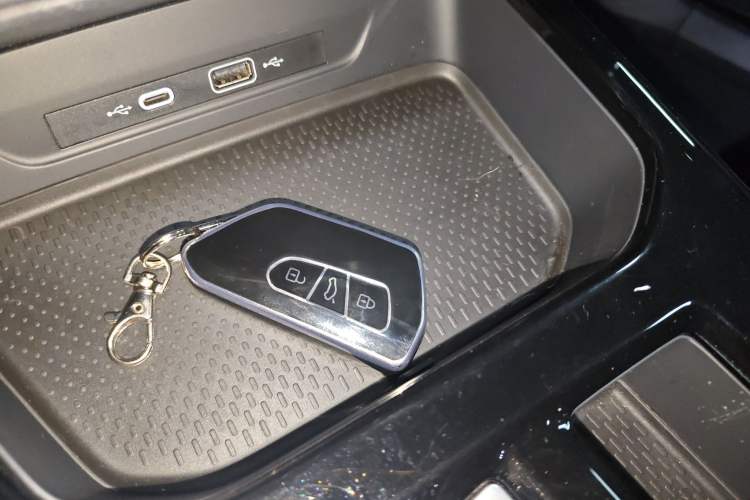 Used Volkswagen Lamando 2025 Lavida L 280TSI DSG Spicy Edition
