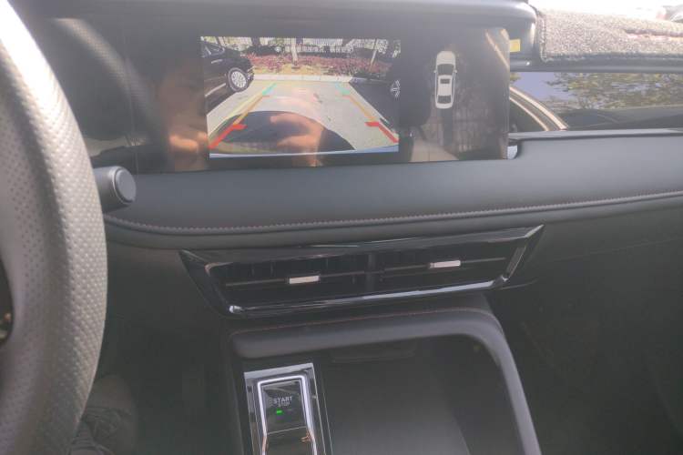 Used Roewe i5 2023 1.5L CVT Luxury Edition