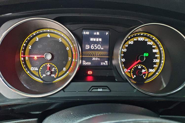 Used Volkswagen Tiguan L 2019 Revised 330TSI Automatic Two-Wheel Drive Smart & Luxury Edition China VI Standard Odometer Close Up