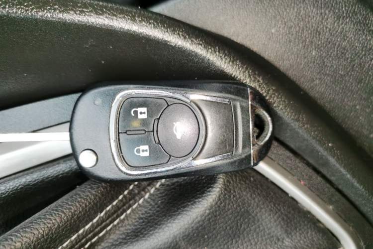 Used Buick GT 2018 18T Automatic Elite Model Interior 1