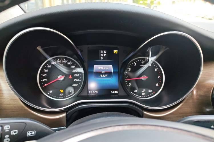 Used Mercedes-Benz V-Class 2021 V 260 Prestige Edition
