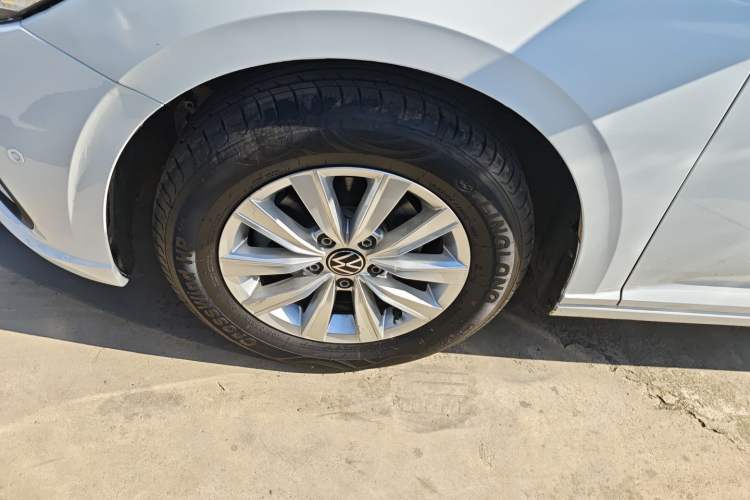 Used Volkswagen Lavida 2023 Revised 1.5L Automatic DeYi Edition