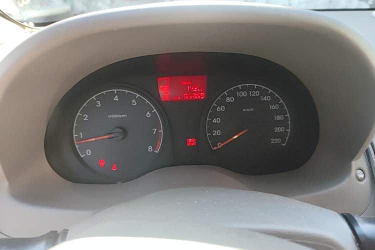 Used Hyundai Verna (older generation) 2010 Sedan 1.4L Manual Comfort GS