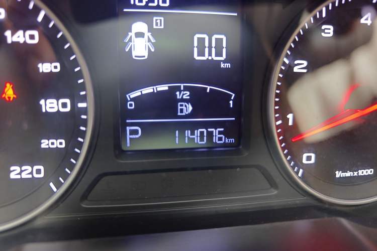 Used MG ZS 2018 1.5L Automatic Elite Edition China V Standard