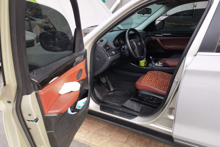 Used BMW X3 2013 Facelifted xDrive20i Luxury Edition
