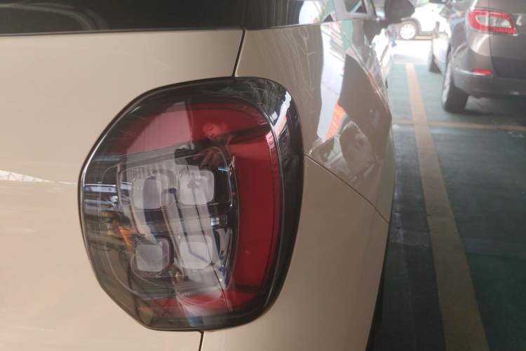 Used AION UT 2025 420 Prestige Edition Right Rear Taillight