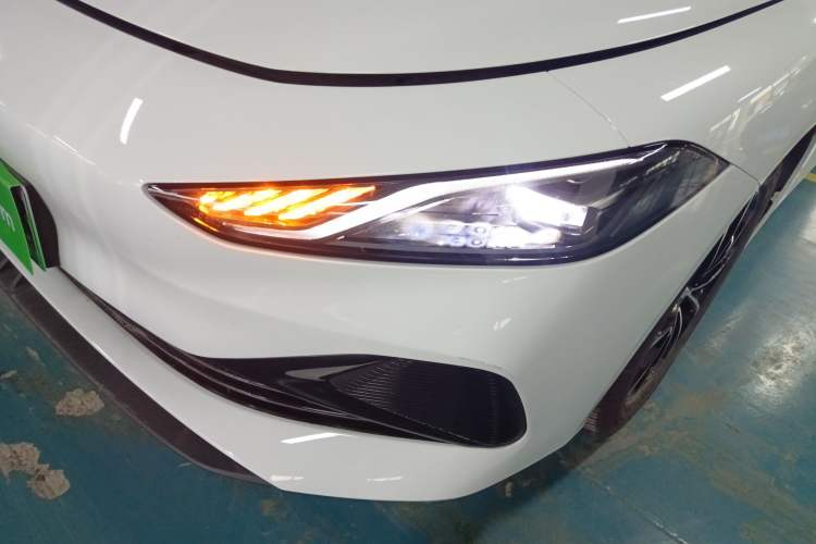 Used Roewe D7 2025 DMH 125km World Champion Edition