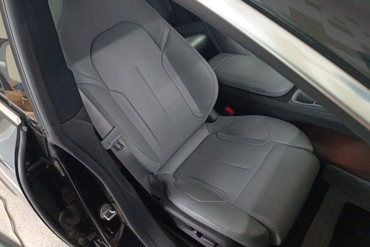 Used Nio ET5T 2024 75kWh Touring
