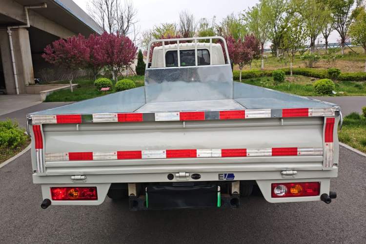 Used Foton Xiangling M New Energy 2023 M2 Long-Wheelbase Flat Cargo Bed Rear