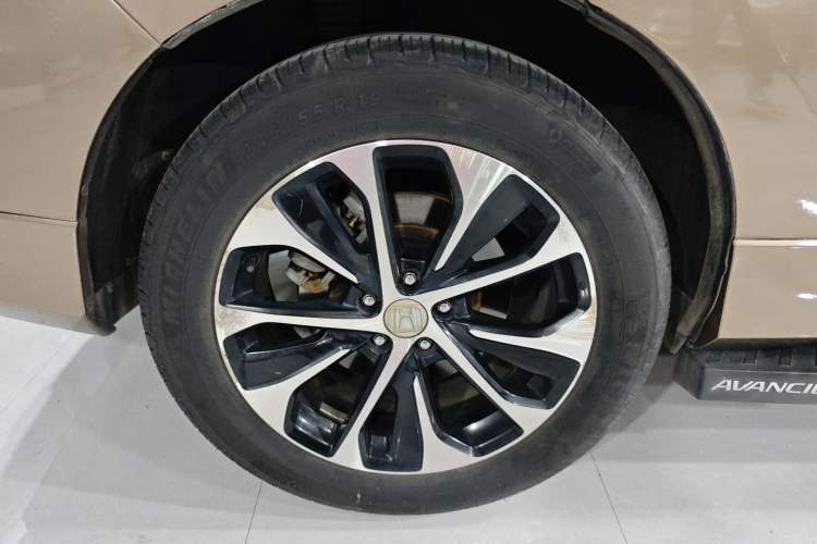 Used Honda Avancier 2017 240TURBO Two-Wheel Drive Comfort Version
