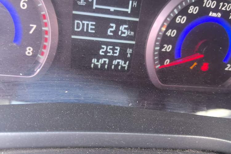 Used Zotye Z300 2012 1.5L Manual Elite Edition