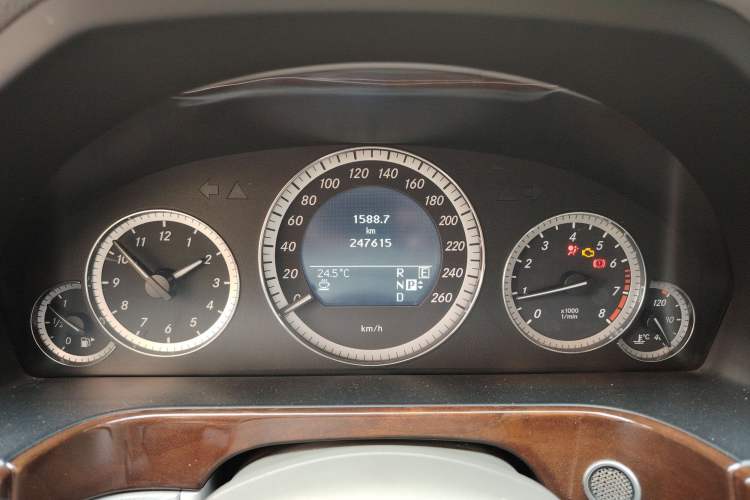 Used Mercedes-Benz E-Class 2011 E 300 L Elegant Model