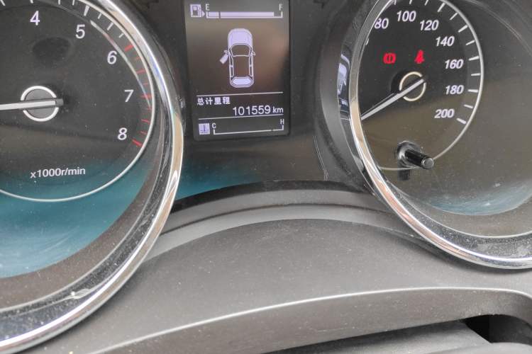 Used Baojun 730 2016 1.5T Manual Luxury Edition 7 Seats
