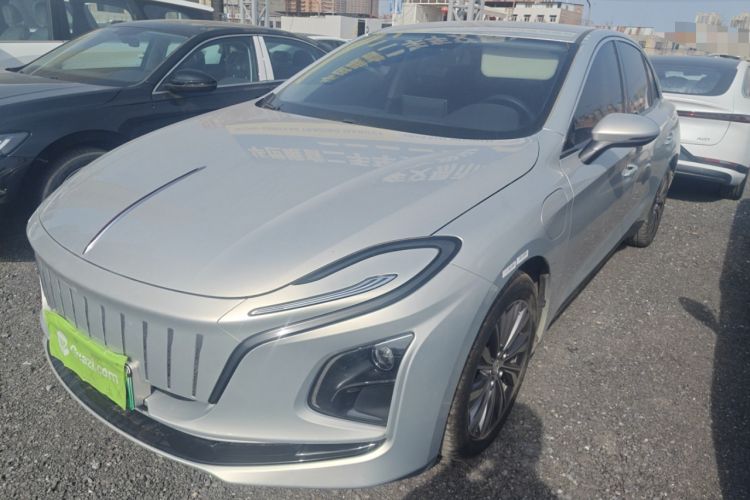 Used Hongqi E-QM5 2022 431 km Charge & Enjoy Edition