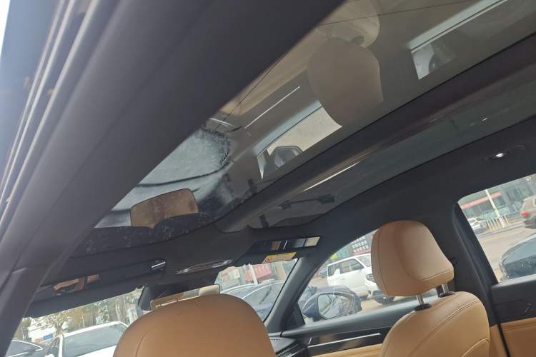 Used Geely Galaxy L6 2023 125km Starship
