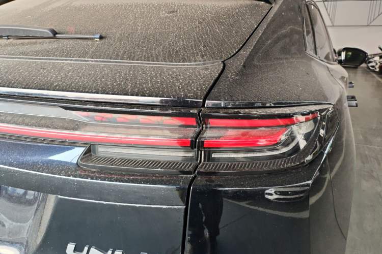 Used Changan UNI-K 2021 2.0T Prestige Edition
