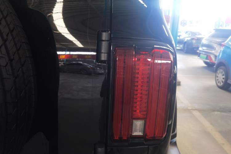 Used Tank 300 2025 2.0T Conqueror
