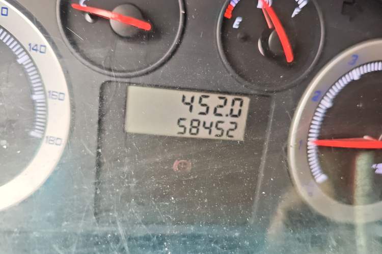 Used Zotye 5008 2010 1.3L Manual Standard Edition
