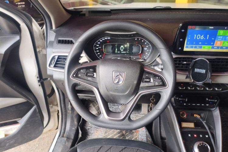 Used Baojun 510 2017 1.5L Automatic Fashion Model
