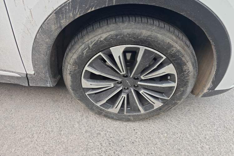 Used JETOUR X70 PLUS 2025 1.5T CVT Flagship PRO 5-Seater Right Front Wheel Hub