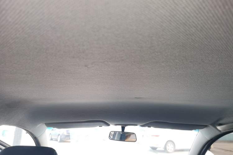 Used Baojun 310 2016 1.2L manual Comfort trim level
