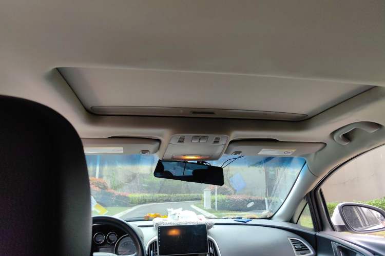 Used Buick GT 2013 XT 1.6L Automatic Fashion Edition