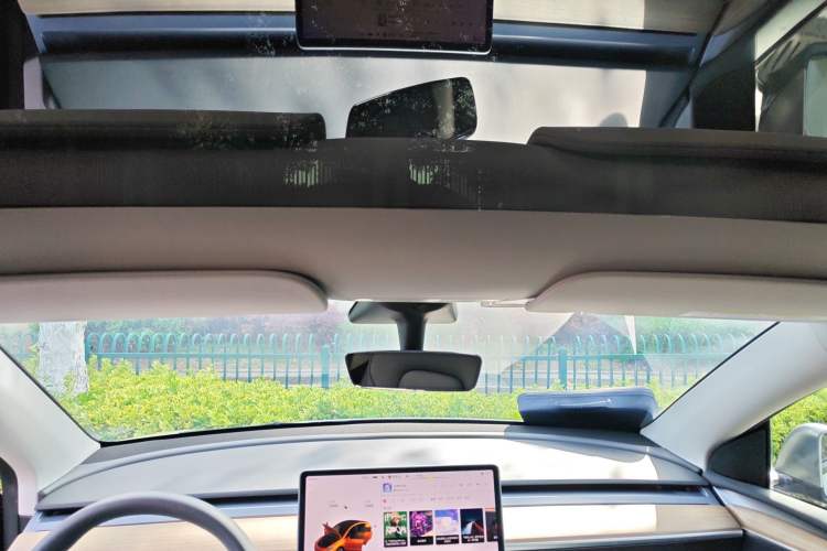 Used Tesla Model Y 2021 Standard Range Rear-Wheel Drive Version
