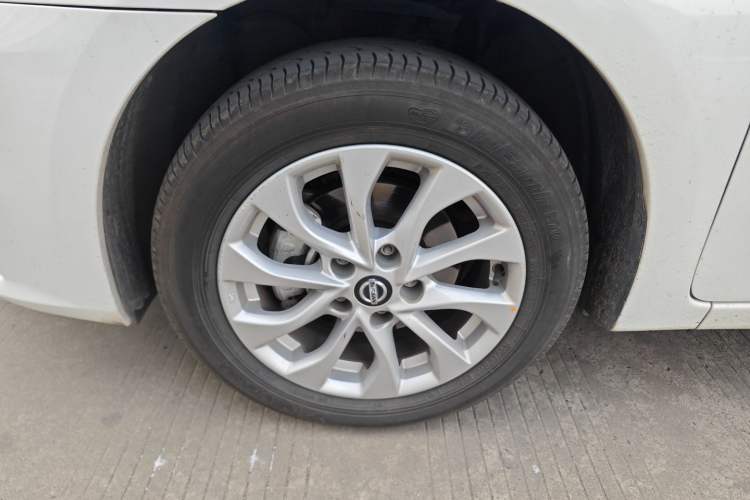 Used Nissan Sylphy 2024 Revised Version Classic 1.6XE CVT Comfort Edition Left Front Wheel Hub