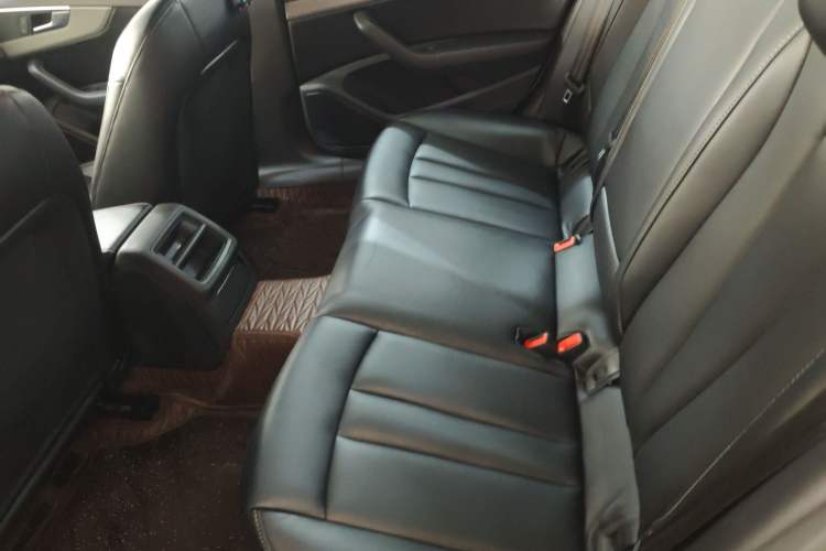 Used Audi A4L 2018 30th Anniversary Edition 40 TFSI Trendy Model