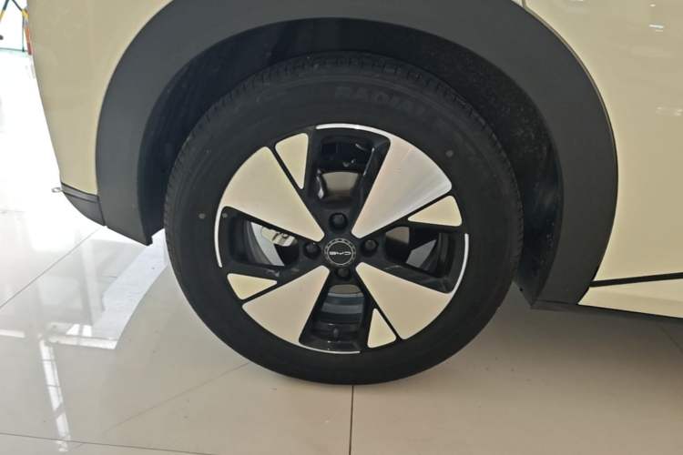 Used BYD Dolphin 2023 420 km Fashion Edition
