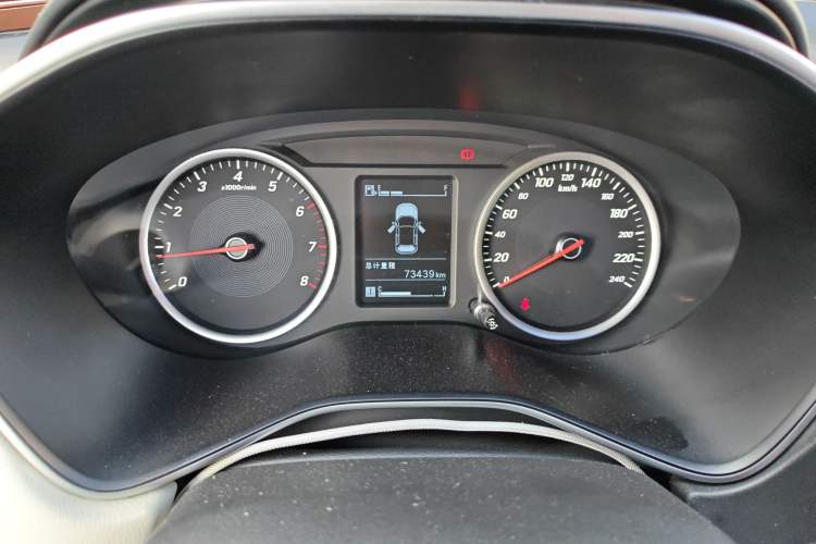 Used Baojun 530 2018 1.5T Manual Luxury Version National V
