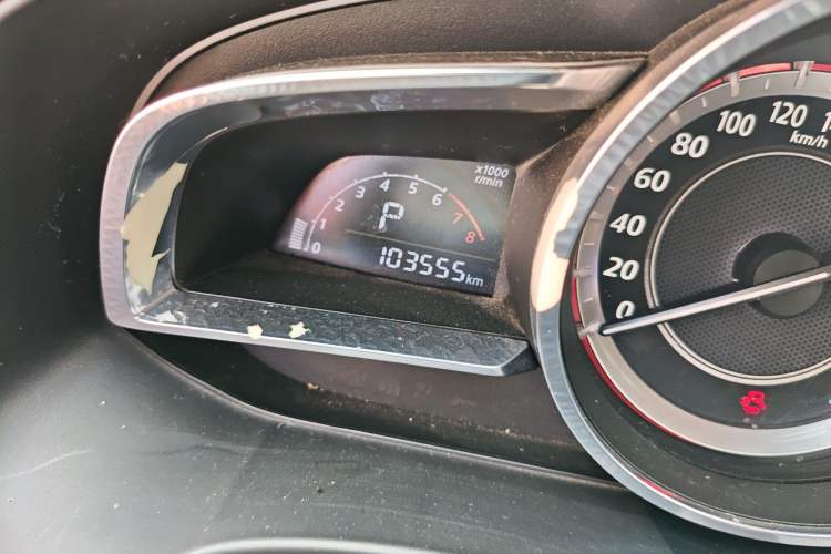 Used Mazda 3 Axela 2016 Sedan 1.5L Automatic Comfort Model Odometer Close Up