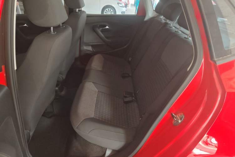 Used Volkswagen Polo 2018 1.5L Automatic Enjoyment Model
