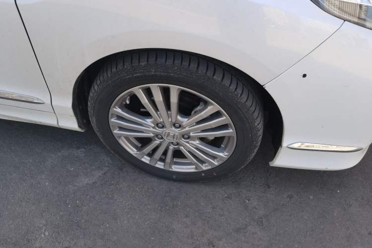 Used Honda Elysion 2016 2.4L Supreme Edition
