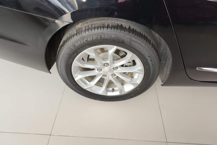 Used Buick LaCrosse 2021 552T Luxury Version