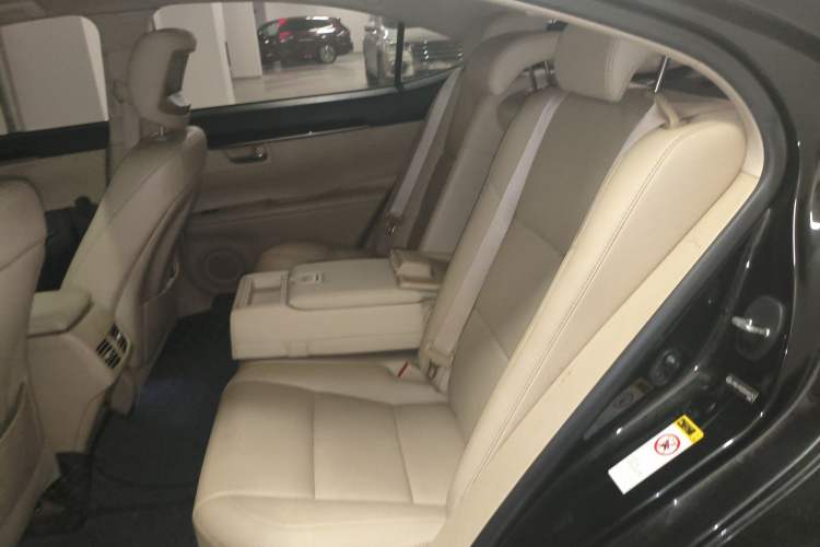 Used Lexus ES 2013 250 Elite Edition
