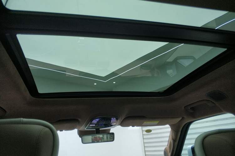 Used Yangwang U8 2023 Luxury Edition
