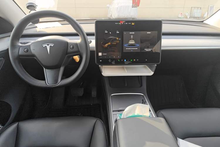 Used Tesla Model Y 2024 Rear-Wheel-Drive Version