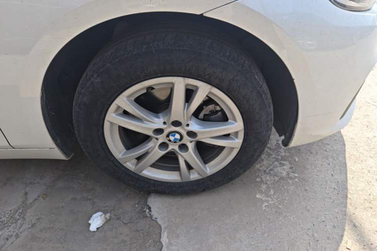 Used BMW 2 Series Gran Tourer 2015 218i Leading Model Right Front Wheel Hub