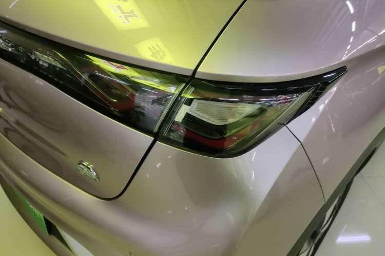 Used BYD Dolphin 2023 420 km Fashion Edition