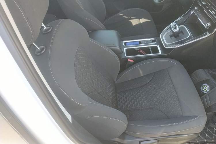 Used Haval M6 2021 PLUS 1.5T DCT Elite Smart Connectivity Model