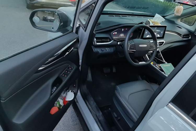 Used SAIC MAXUS G50 2024 PLUS 1.5T Happiness-Recommended Automatic Cruise Version