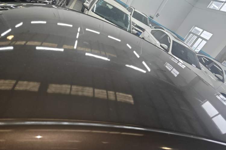 Used Volkswagen Bora 2013 1.6L Manual Fashion Edition Roof