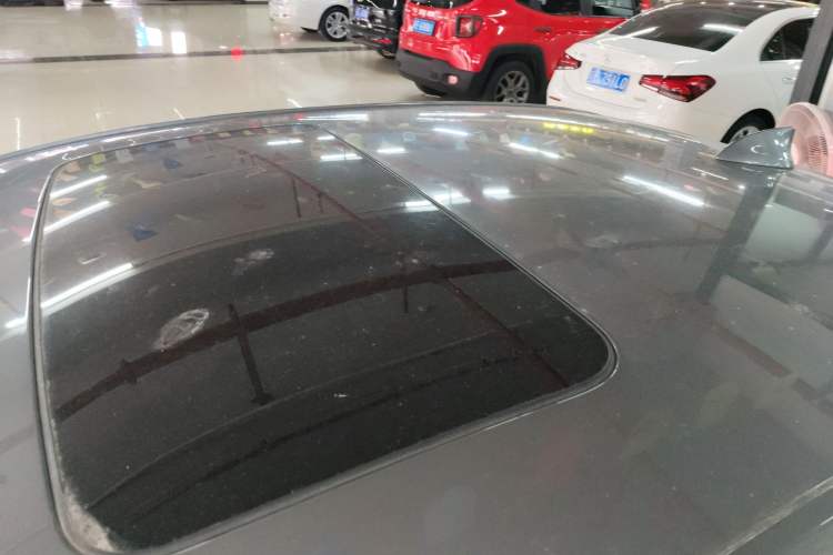 Used Chevrolet Monza 2019 RS 330T Automatic Comfort Edition China VI Standard Roof